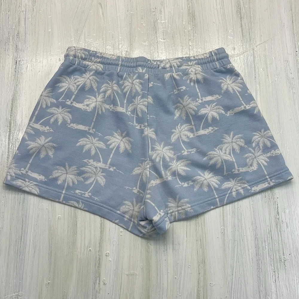💚5/$25 SALE!💚 Lou & Grey Palm Tree Terry Drawstring Shorts Sz S